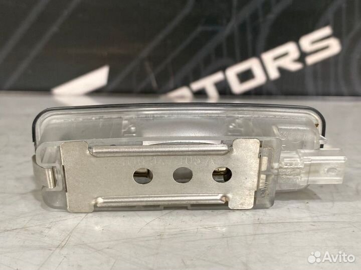 Плафон салона Audi A4 B6 ASN 2004