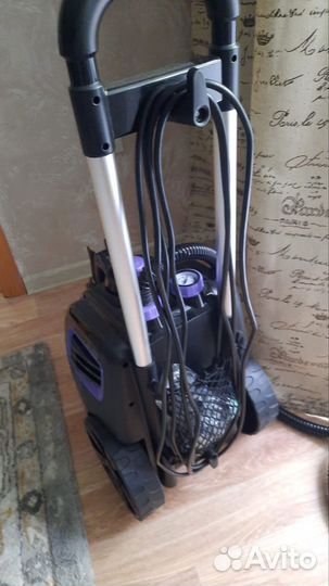 Пароочиститель Karcher