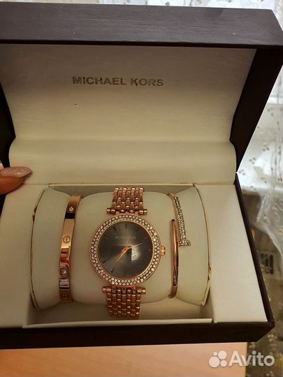 Часы женские michael kors новые