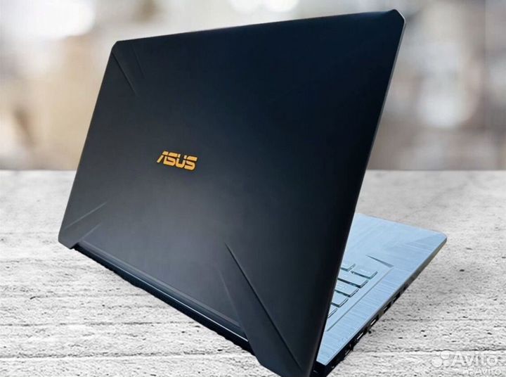 Мощный Большой Ноутбук Asus Tuf 17.3