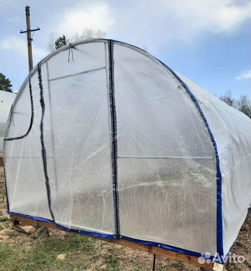 Теплица из поликарбоната