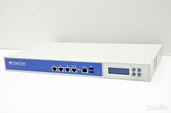 Шлюз безопасности Check Point UTM-1 270 U-10 н/у