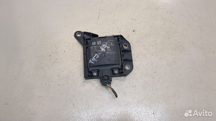 Датчик слепых зон Nissan Qashqai, 2017