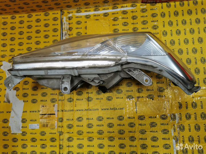 Фара Highlander 2010 (1630)