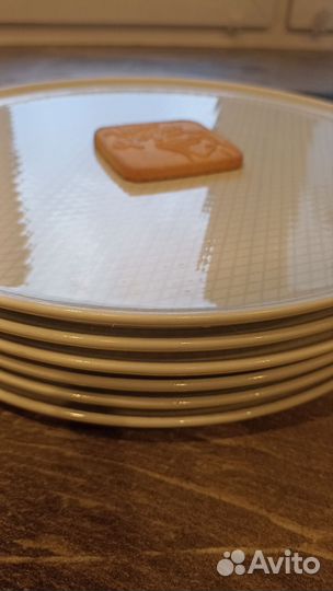 Тарелки икеа, Крустад