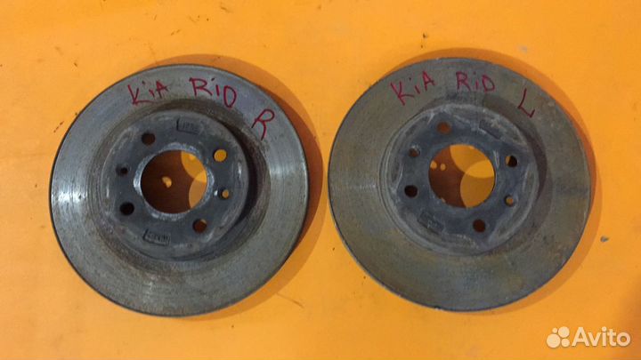 Диск тормозной передний на Hyundai Solaris Kia Rio