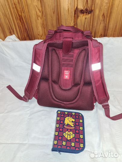 Рюкзак школьный
