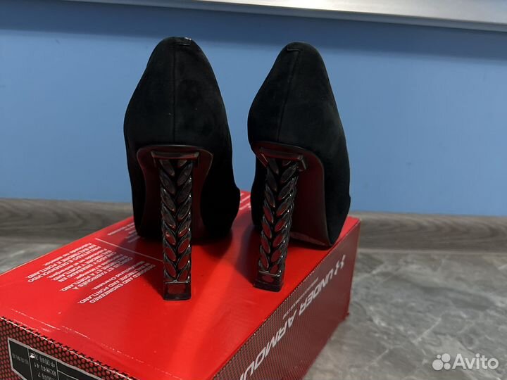 Туфли женские 39 размер черный замша
