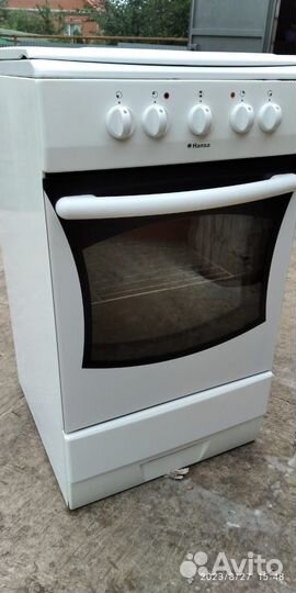 Плита электрическая с духовкой б/у