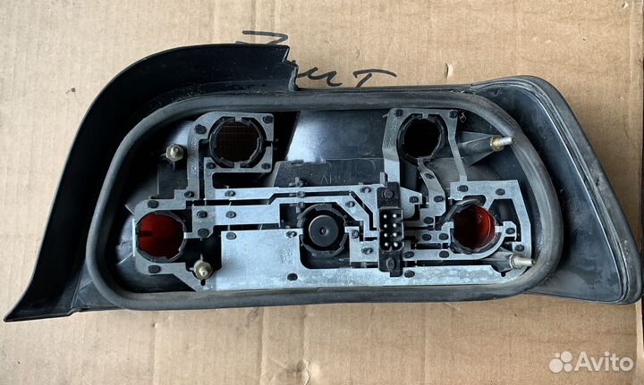 Задний левый фонарь для bmw e36 coupe