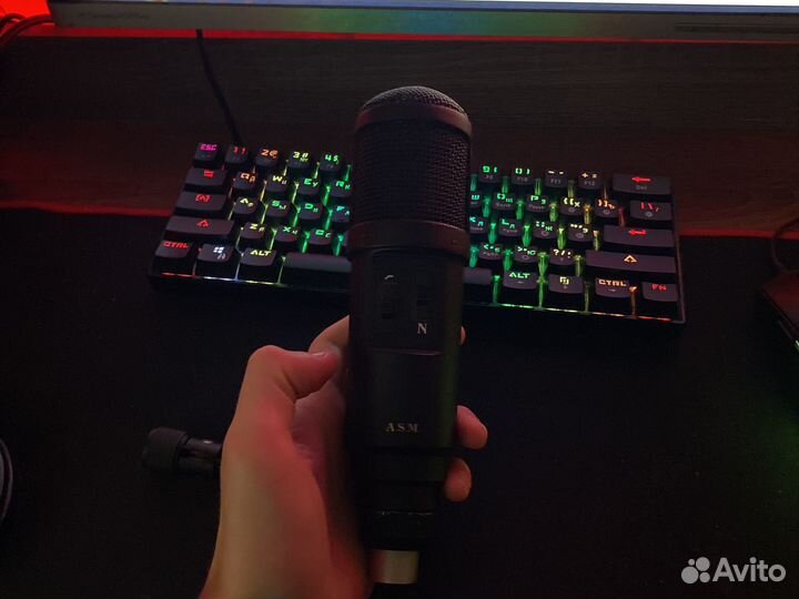 Студийный микрофон Октава 319