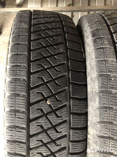 Зимняя резина 195 70 r15c