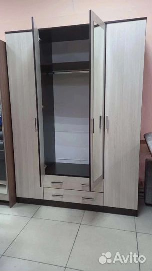Шкаф (новый)