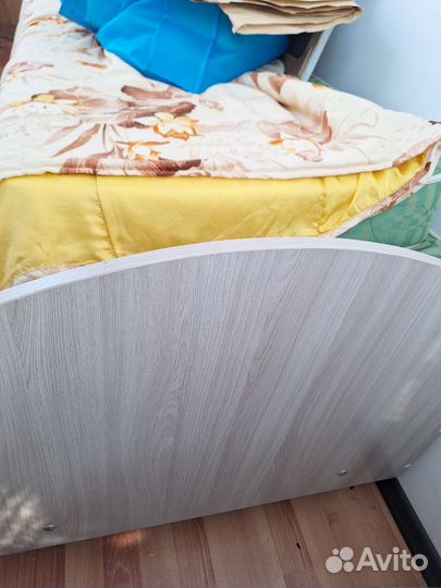 Кровать полуторка с матрасом бу