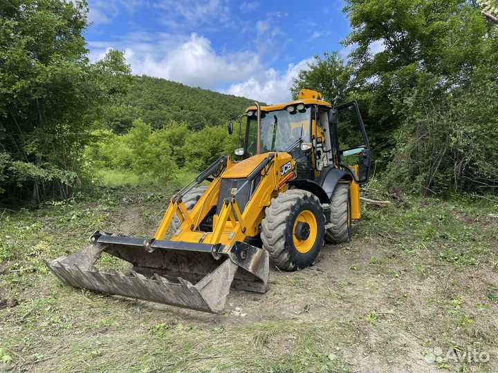 Требуется Машинист Экскаватора-погрузчика JCB