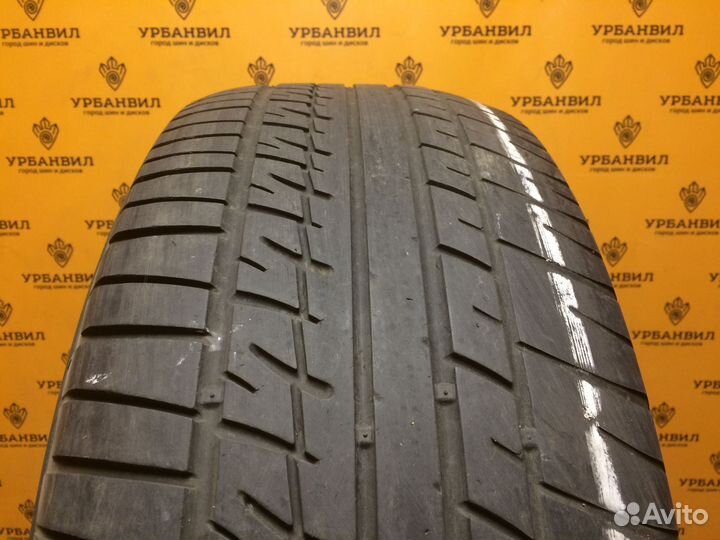 Kumho Ecsta X3 KL17 255/65 R17
