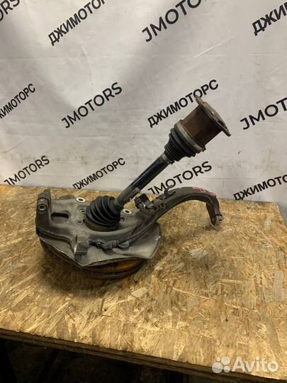 Кулак поворотный передний левый Audi A4 B8