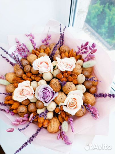 Букет из орехов, сухофруктов,фруктовый