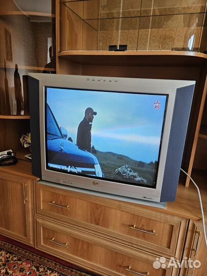 Телевизор LG 