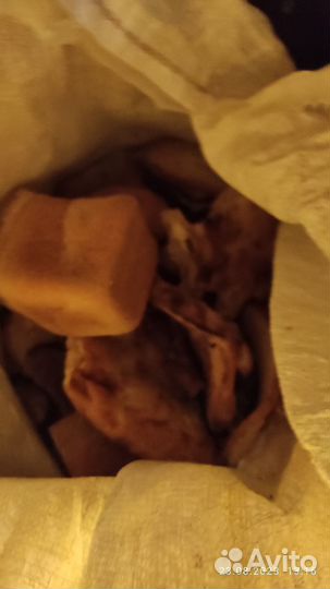 Сухой хлеб для животных