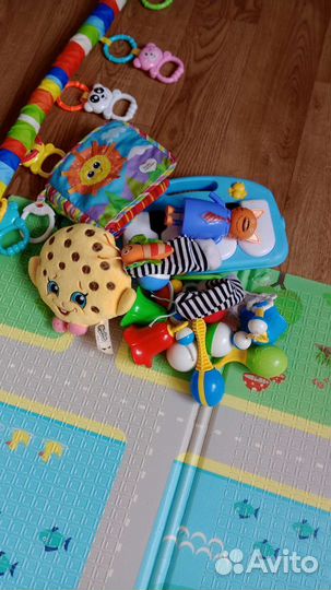 Игрушки для малыша