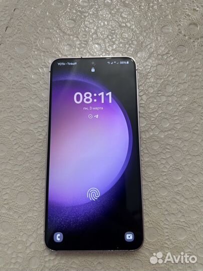 Samsung Galaxy S23, 8/256 ГБ