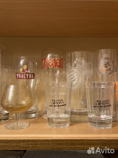 Пивные кружки и стаканы