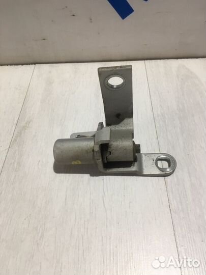 Петля двери ford mondeo 4 рест 2.0 мт седан