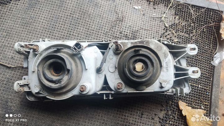 Фара левая mitsubishi galant 6