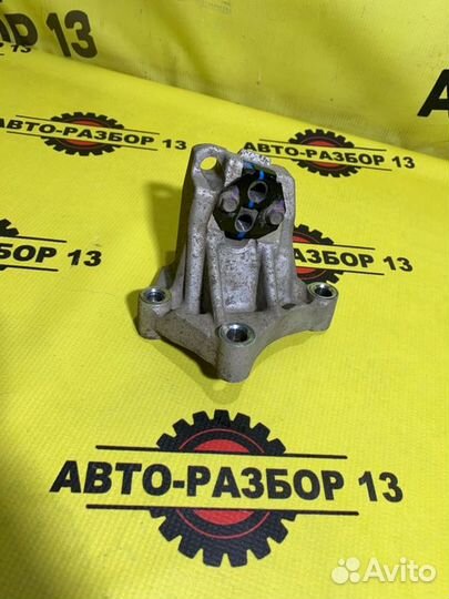 Кронштейн МКПП левый Kia Rio 3 QB G4FC 2016