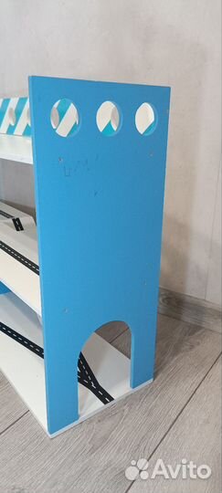 Детская парковка для машинок