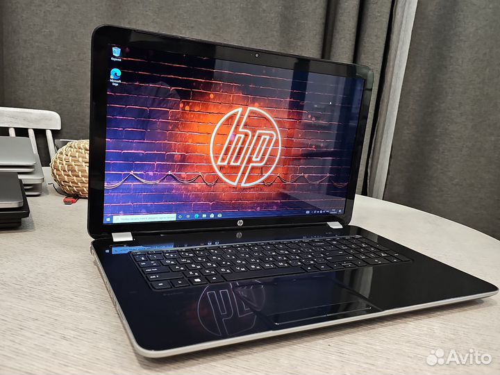 HP G7 17