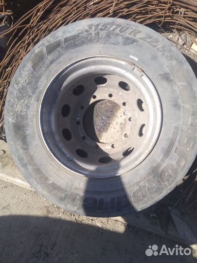 Грузовое колесо всборе