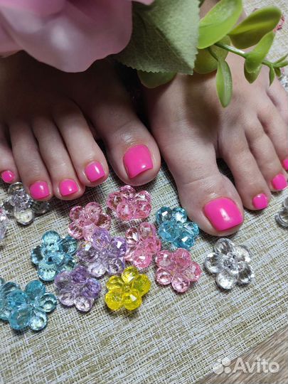 Мастер маникюра и педикюра