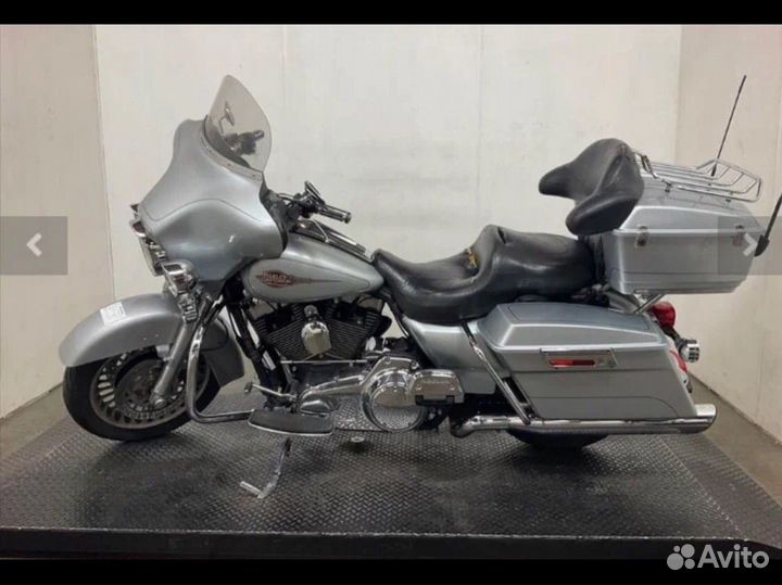 Harley Davidson Electra Glide Год 2010