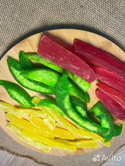 Орехи, сухофрукты и специи