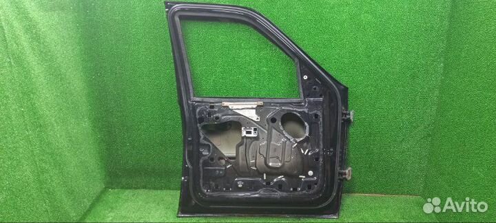 Дверь передняя левая Lincoln Navigator UN173