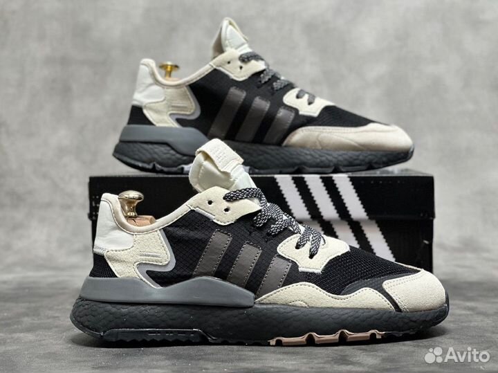 Кроссовки adidas jogger