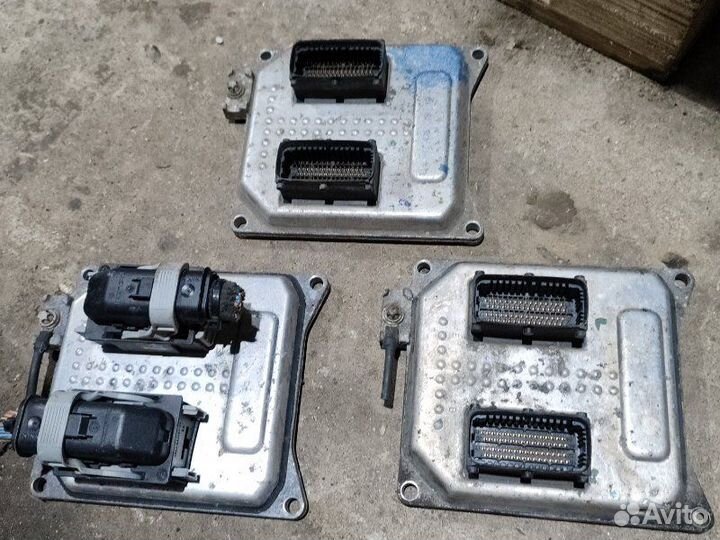 Эбу Opel Zafira H 2006-2014