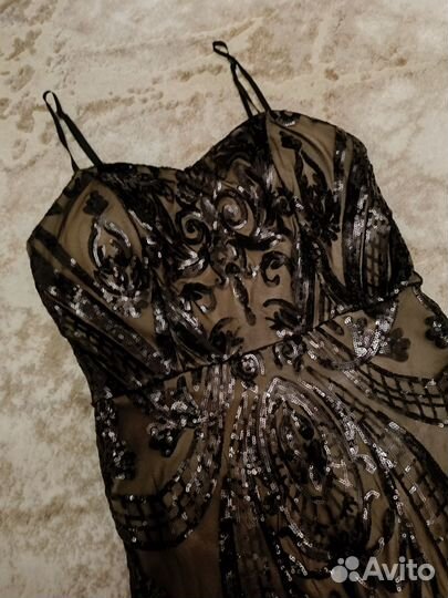 Вечернее платье