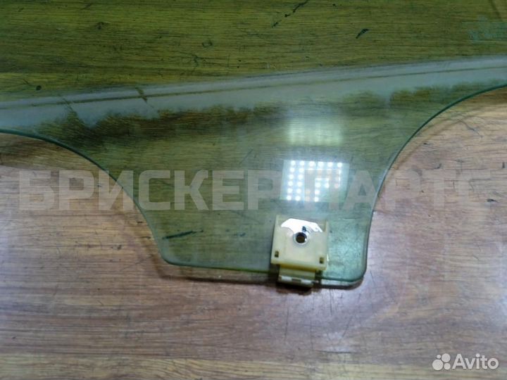 Стекло двери задней Мазда 3 BL