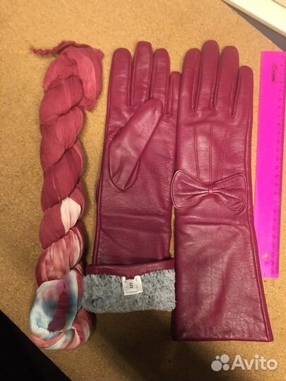Перчатки женские кожаные новые 6,5