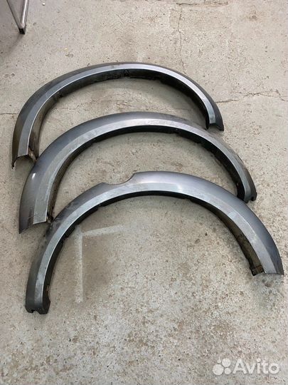 Фендеры расширители арок L200