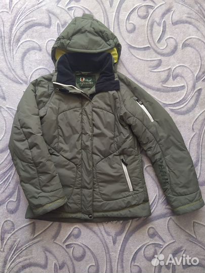 Горнолыжная куртка размер 42-44