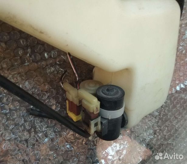 Бачок омывателя Honda CR-V 2