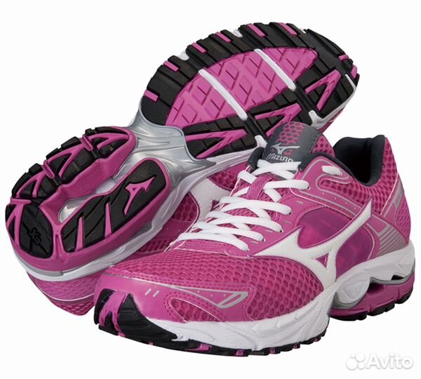 Кроссовки беговые Mizuno Wave Legend Women EU38.5