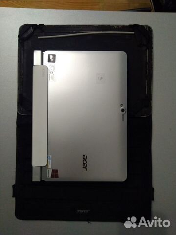 Планшет с докстанцией Acer Iconia Tab w511