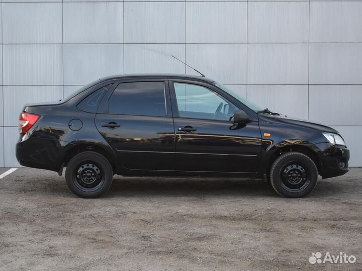 LADA Granta 1.6 МТ, 2013, 52 438 км