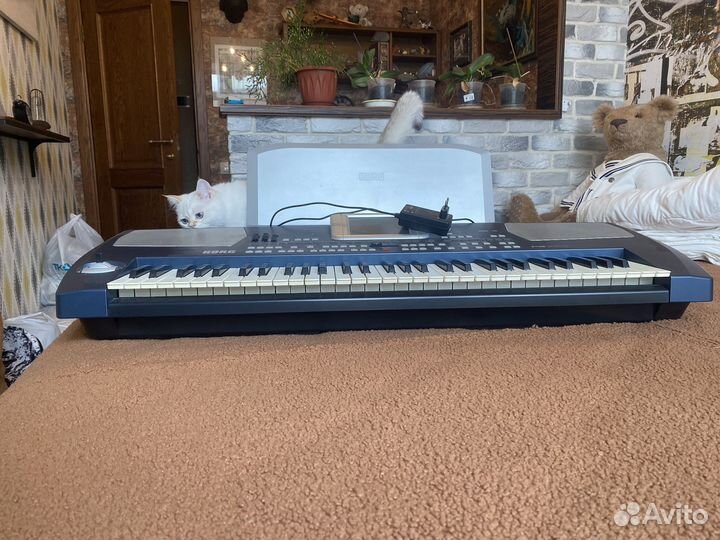 Синтезатор korg PA 500
