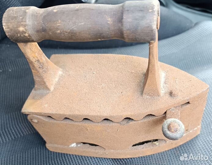 Угольный утюг СССР